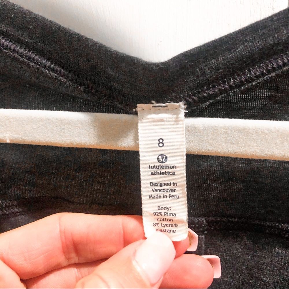 Lululemon long sleeve - Picture 3 of 4